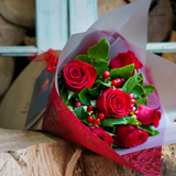 BOUQUET 6 ROSAS ROJAS ESPECIALES