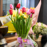 FLORERO DE TULIPANES