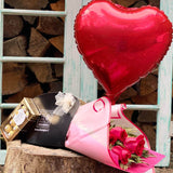 PACK 12 ROSAS ROJAS + CHOCOLATE FERRERO ROCHER + GLOBO
