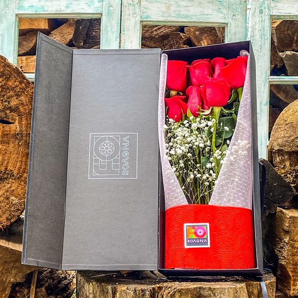 CAJA FIOBOX 12 ROSAS ROJAS